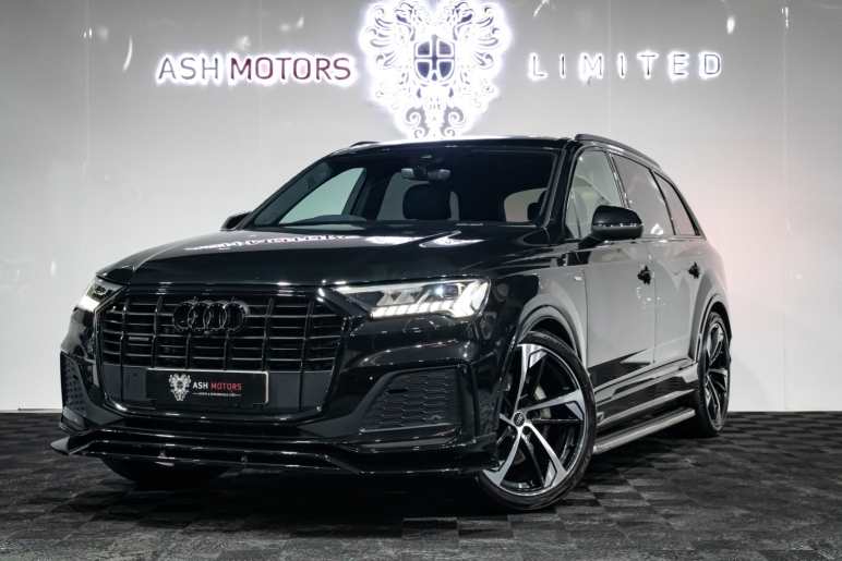 AUDI Q7