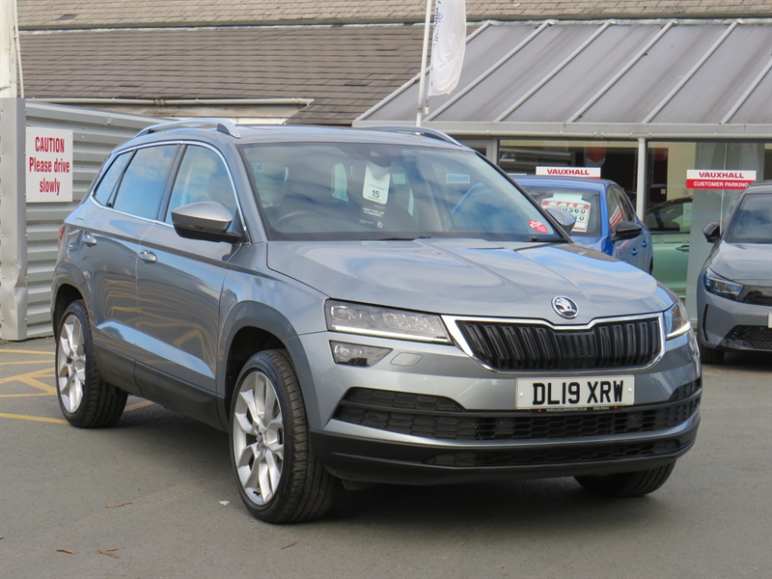 SKODA KAROQ