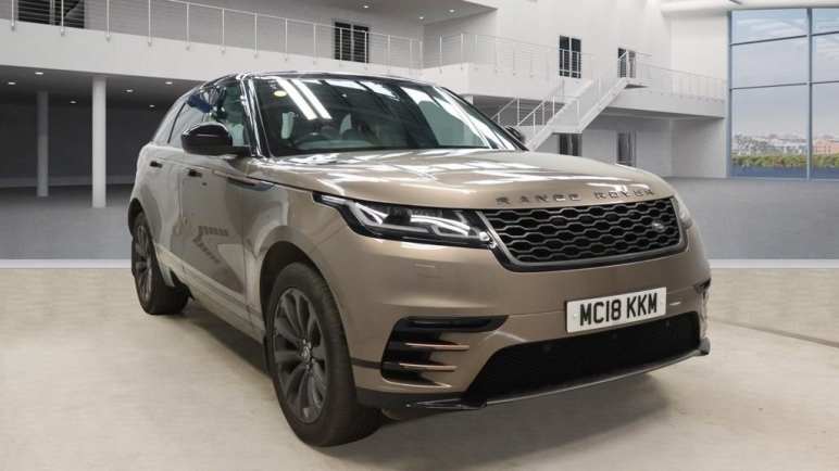 LAND ROVER RANGE ROVER VELAR