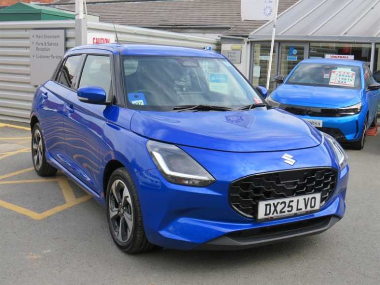 SUZUKI SWIFT