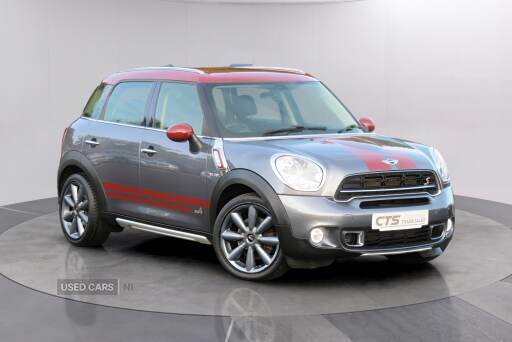 MINI COUNTRYMAN