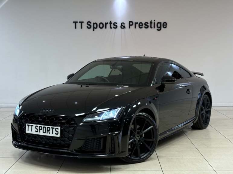 AUDI TT