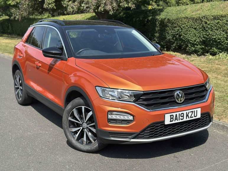 VOLKSWAGEN T-ROC