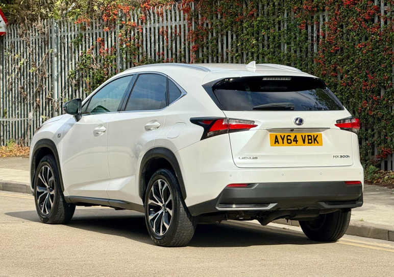 LEXUS NX