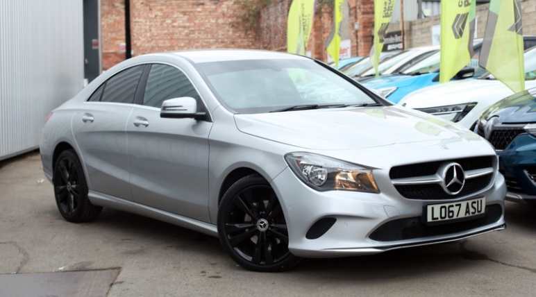 MERCEDES-BENZ CLA