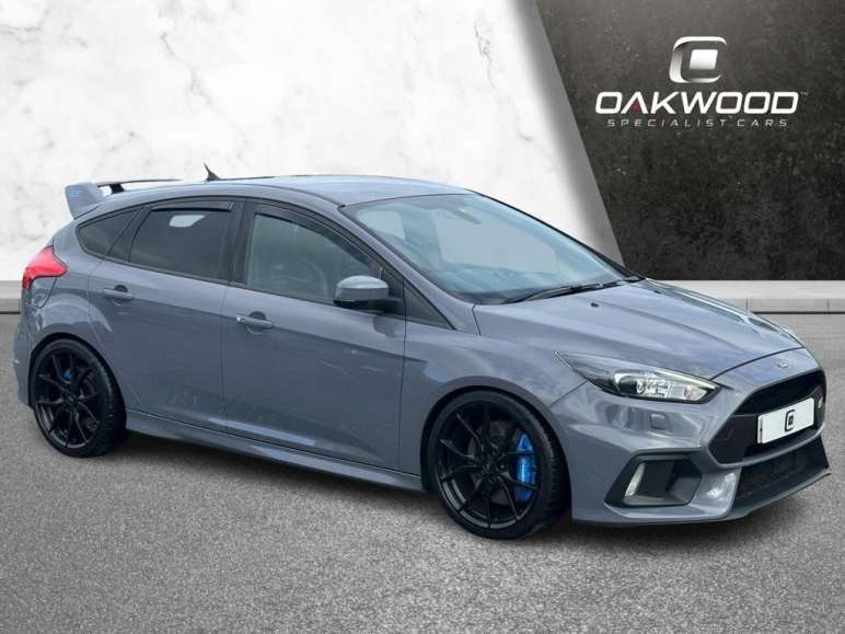 FORD FOCUS RS
