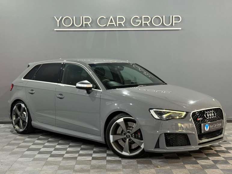 AUDI RS3