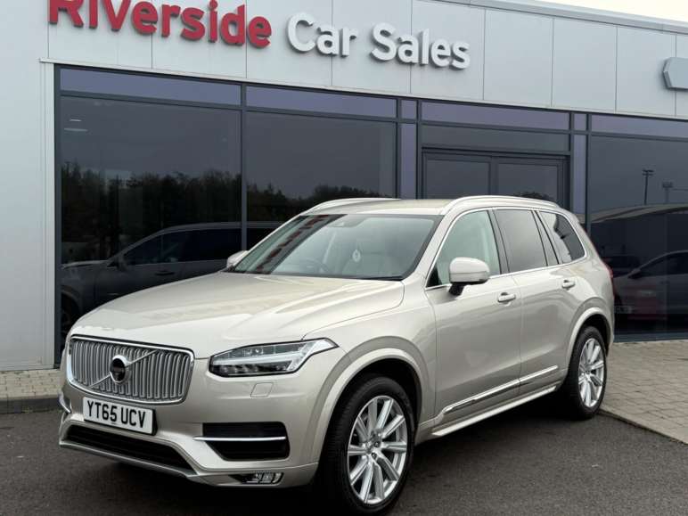 VOLVO XC90