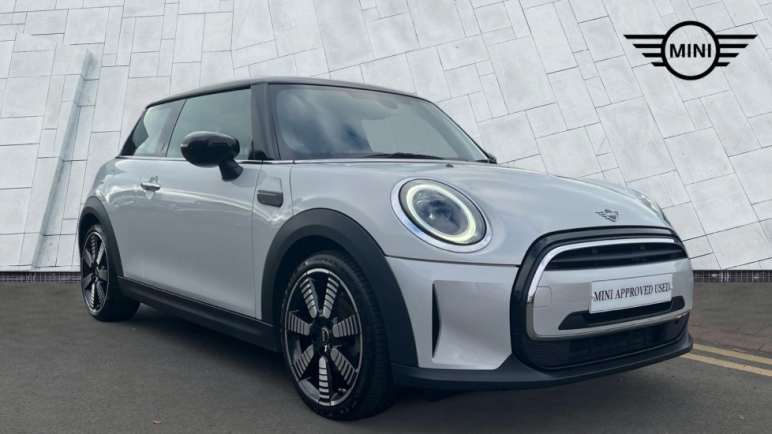 MINI HATCHBACK