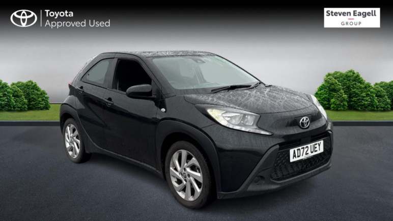 TOYOTA AYGO X