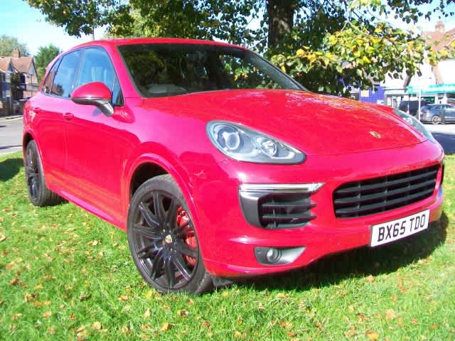 PORSCHE CAYENNE