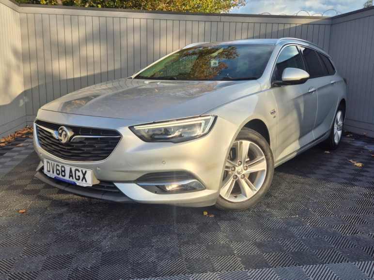 VAUXHALL INSIGNIA