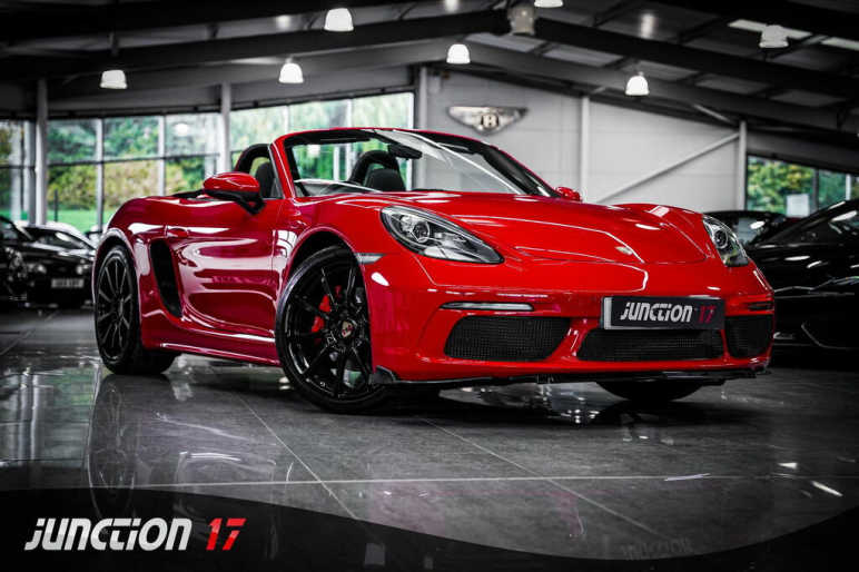 PORSCHE BOXSTER