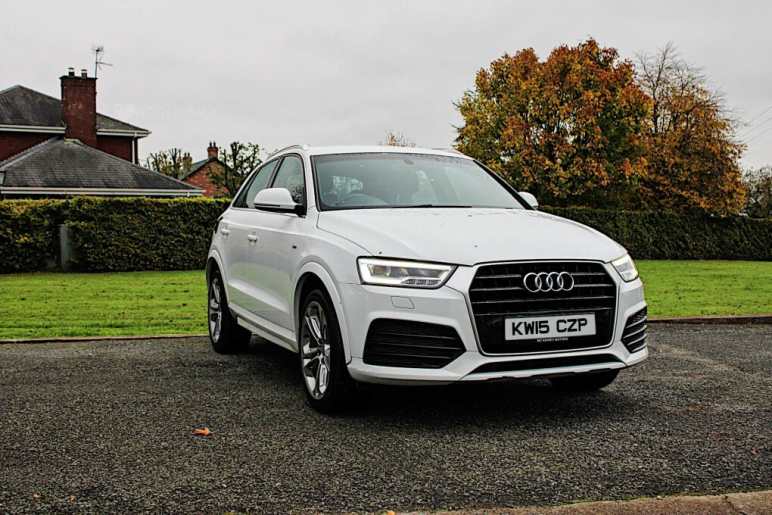 AUDI Q3