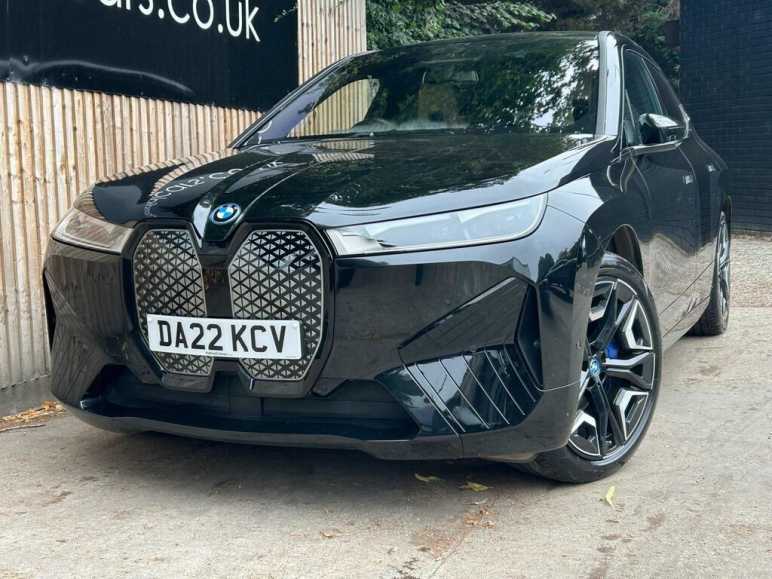 BMW IX