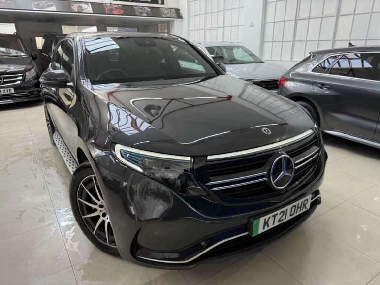 MERCEDES-BENZ Eqc