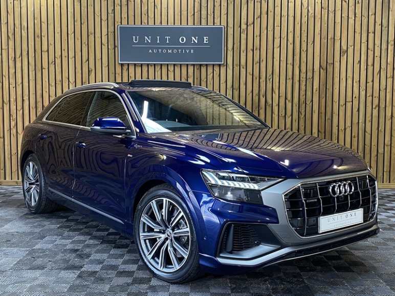 Audi Q8