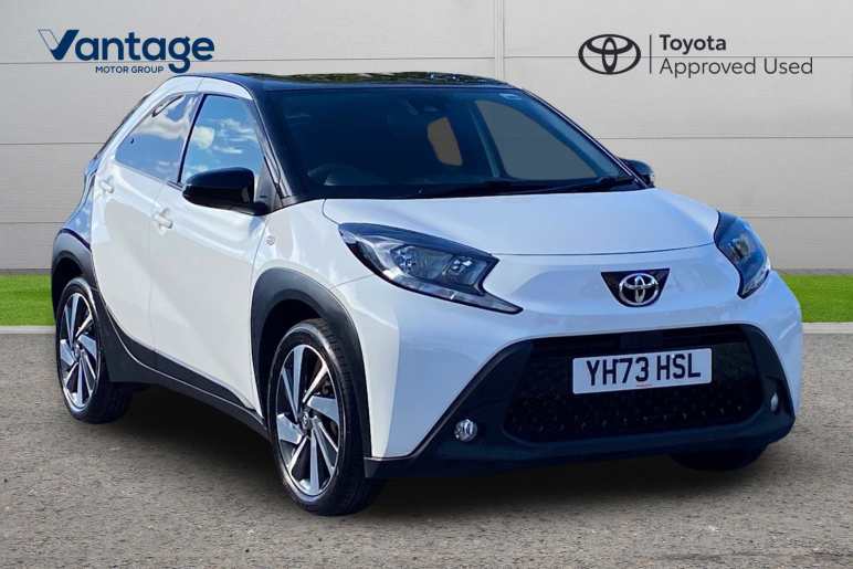 TOYOTA AYGO X