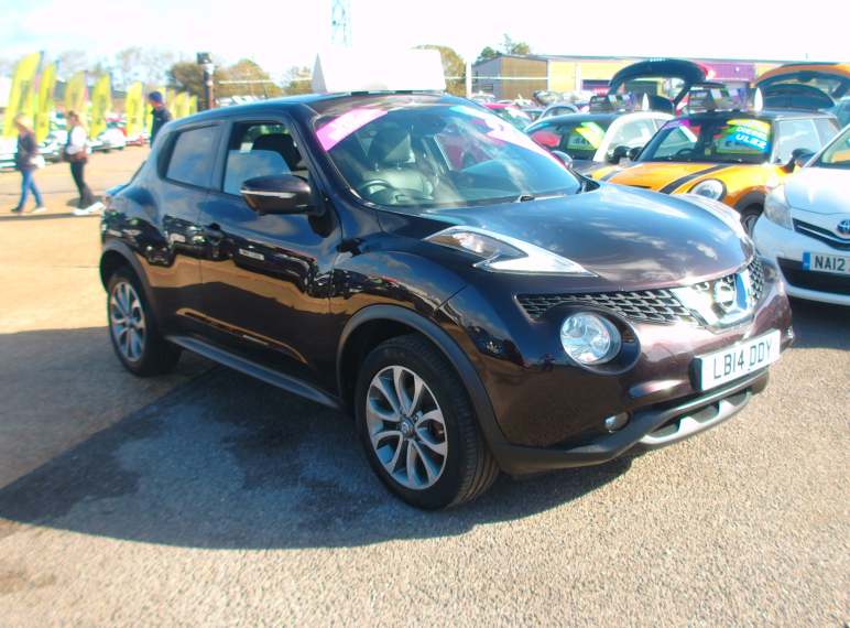 NISSAN JUKE
