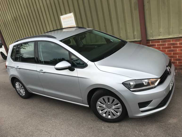 Volkswagen Golf Sv