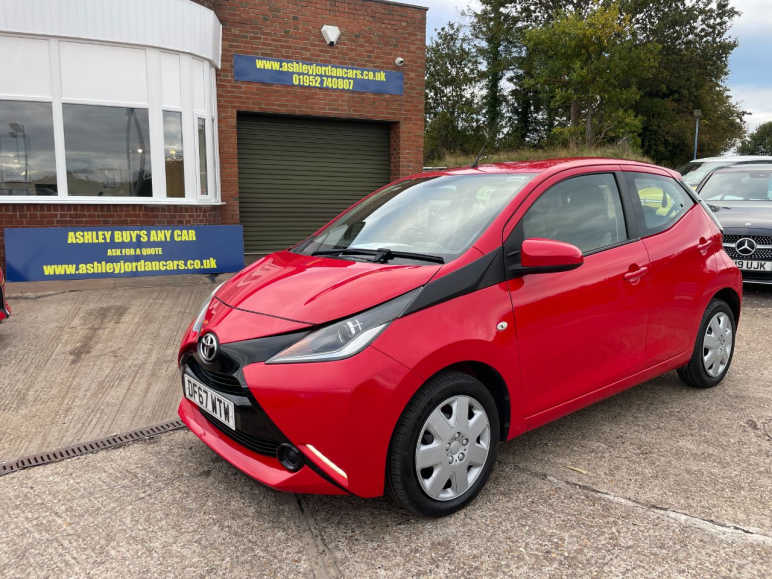 TOYOTA AYGO