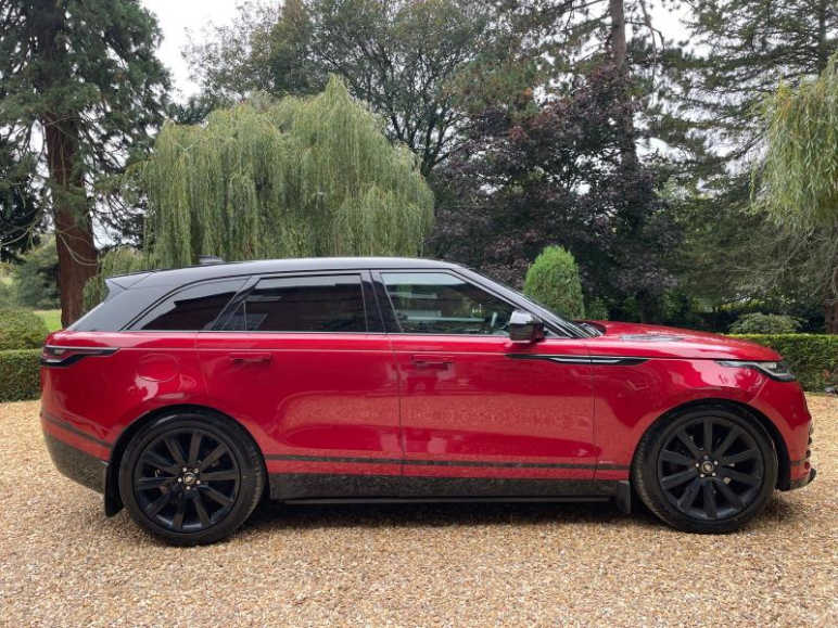 LAND ROVER RANGE ROVER VELAR