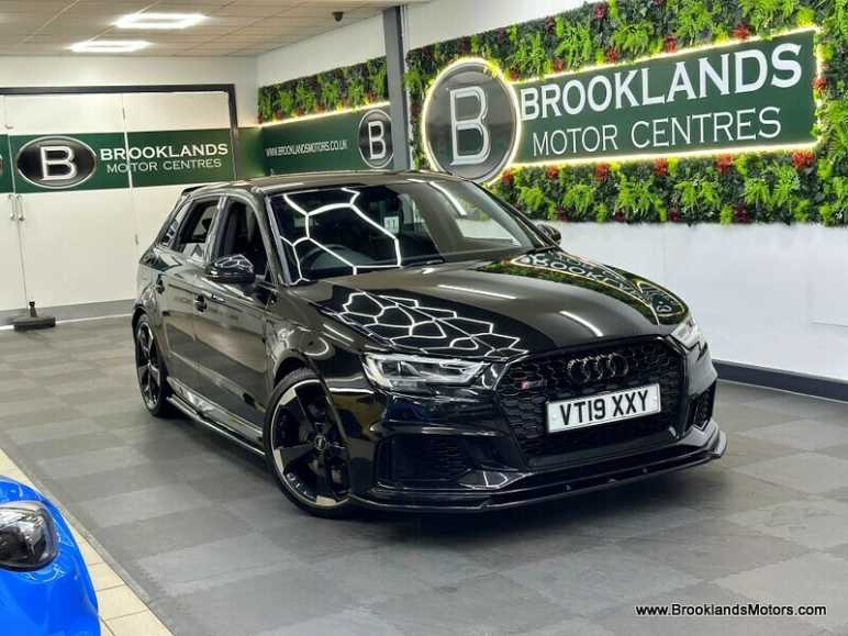 AUDI RS3