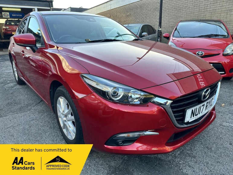 MAZDA 3