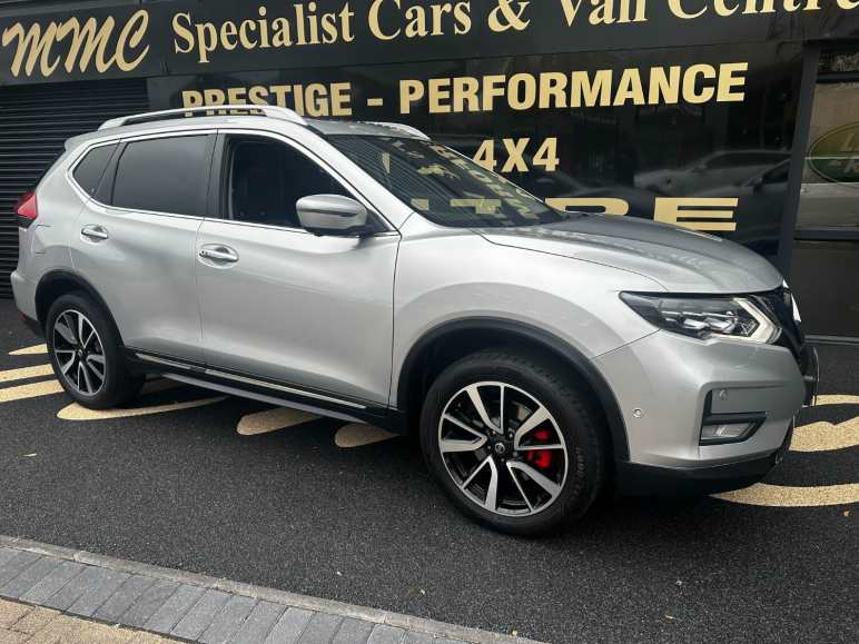 NISSAN X-TRAIL