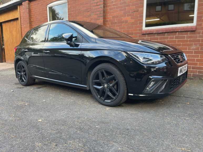 SEAT IBIZA