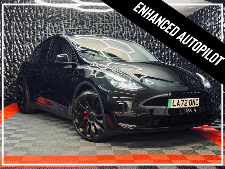TESLA MODEL Y
