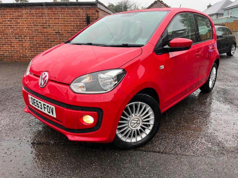 VOLKSWAGEN UP