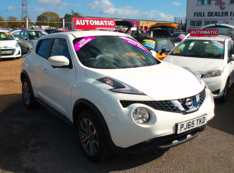 NISSAN JUKE