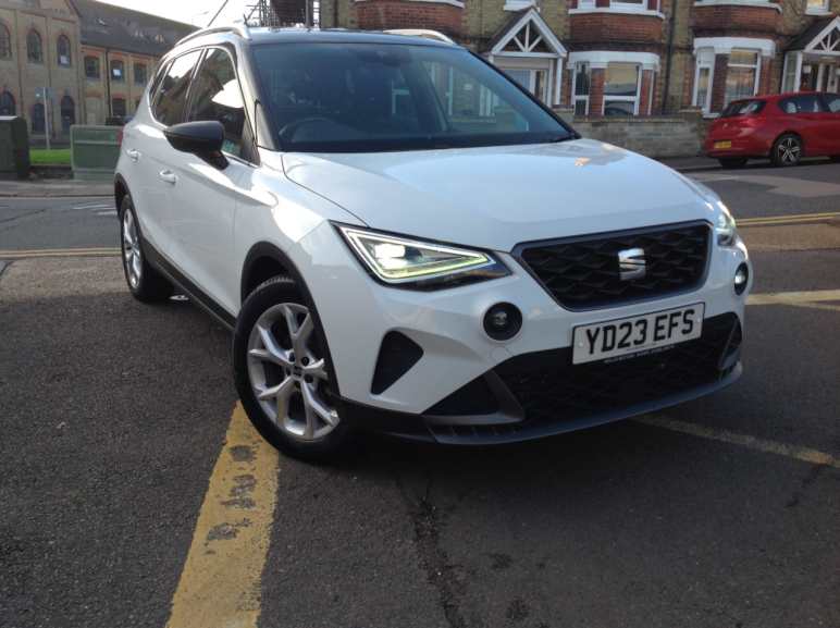 SEAT ARONA