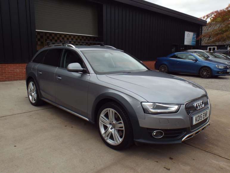 AUDI A4 ALLROAD