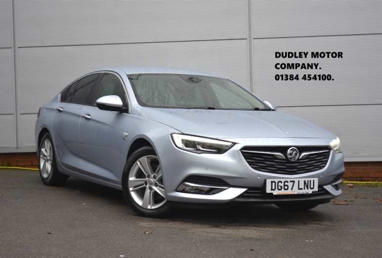 VAUXHALL INSIGNIA