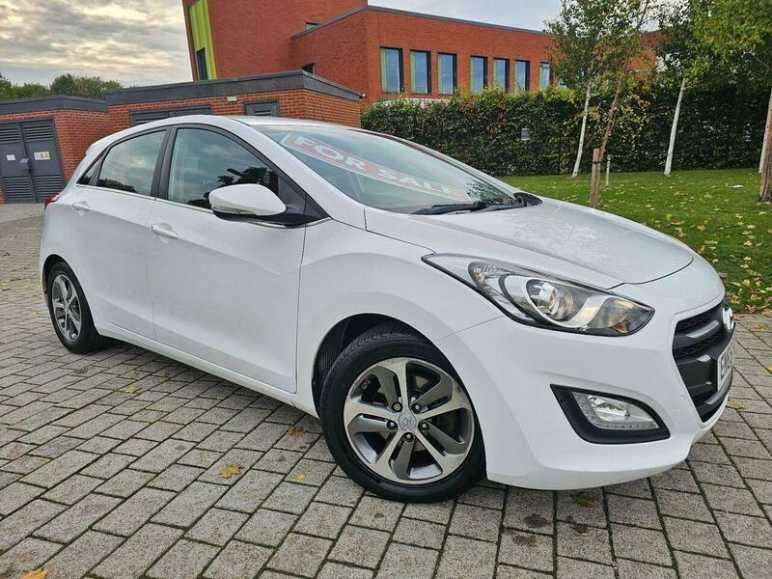 HYUNDAI I30