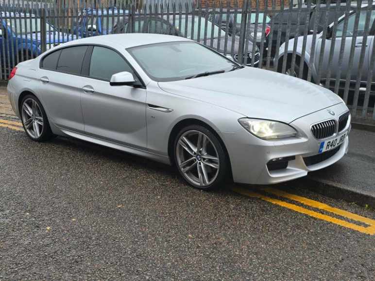 BMW 6 SERIES