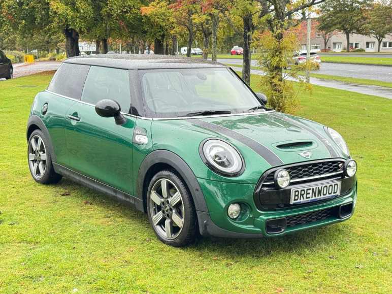 Mini Hatchback