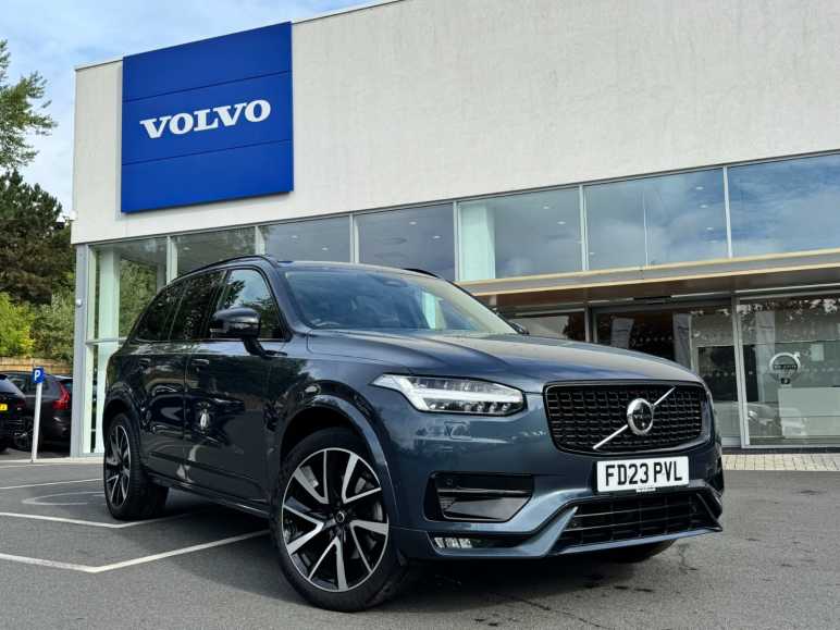 VOLVO XC90