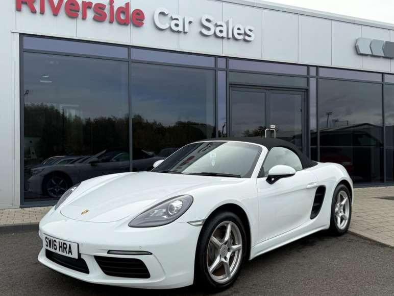 PORSCHE BOXSTER