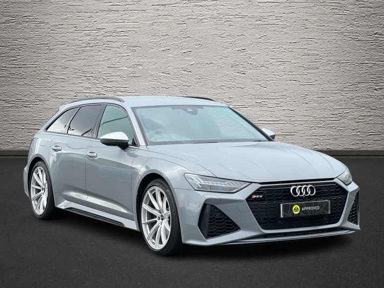 AUDI RS6
