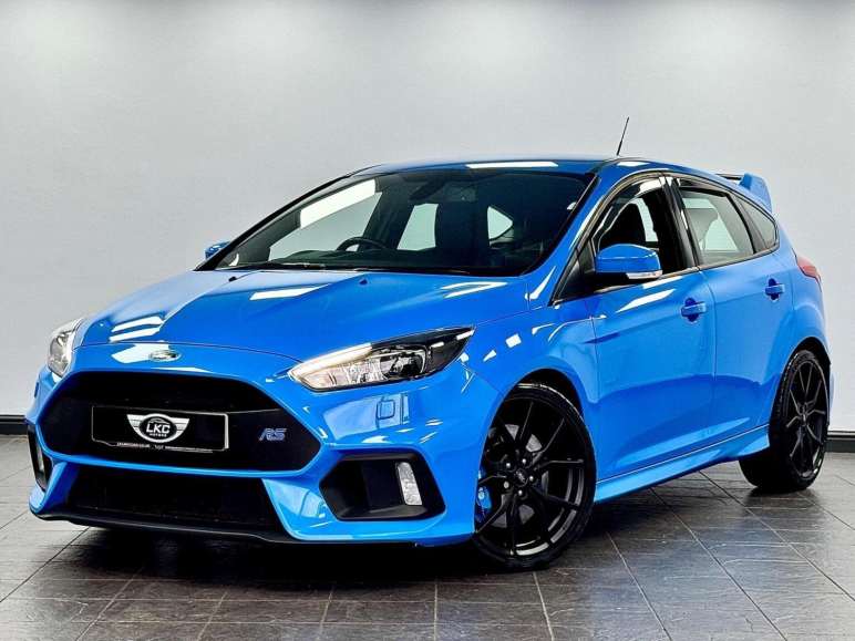 FORD FOCUS RS