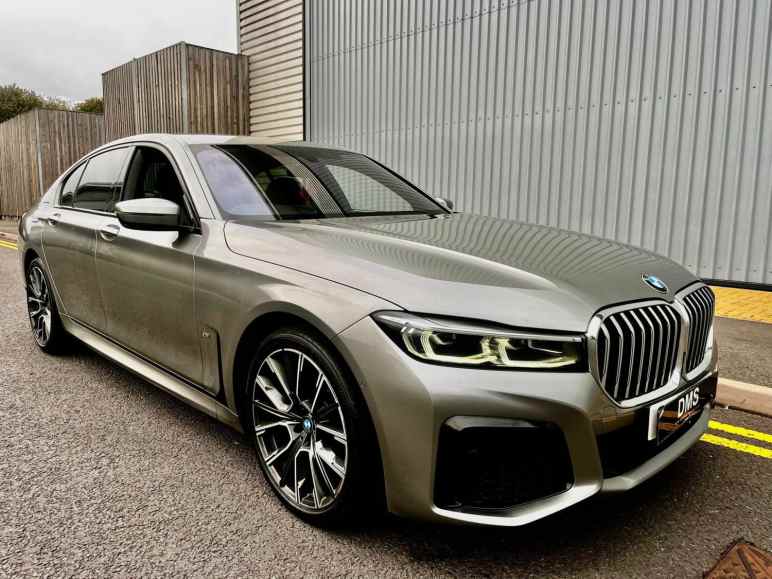 BMW 7 SERIES