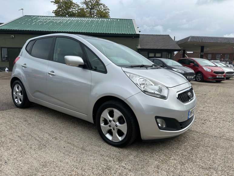 KIA VENGA