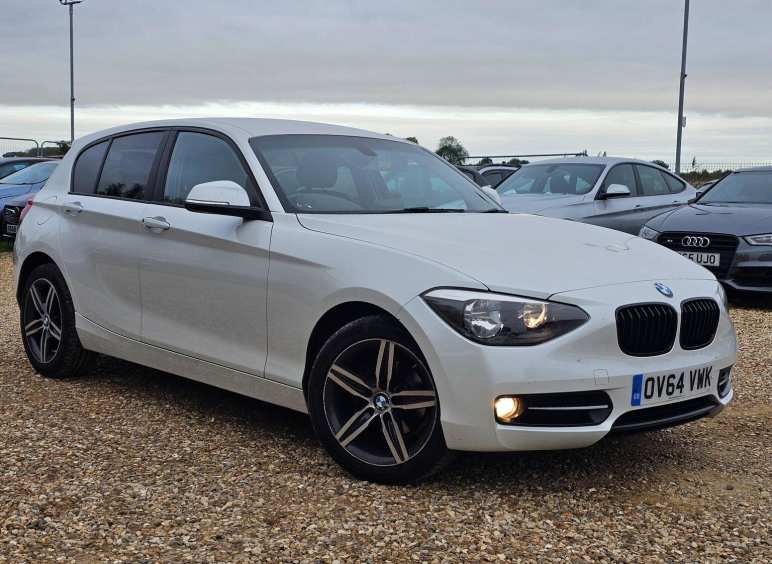 BMW 1 SERIES