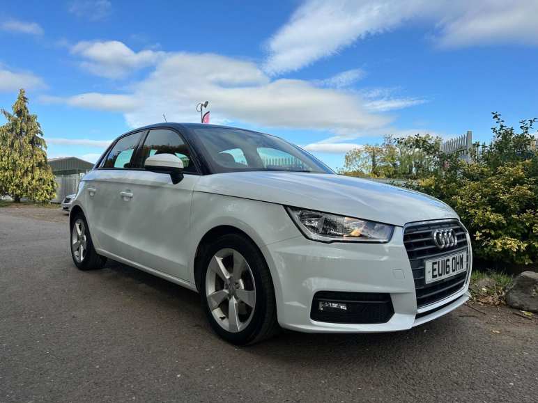 AUDI A1