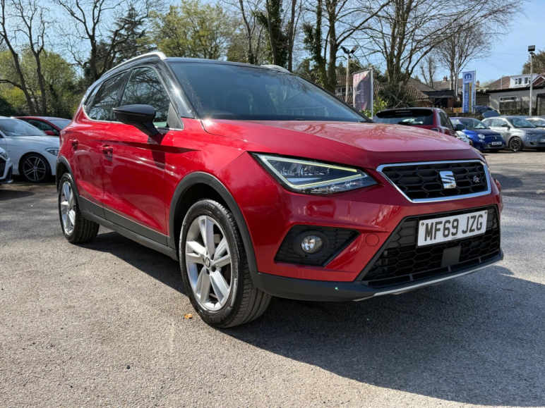 SEAT ARONA
