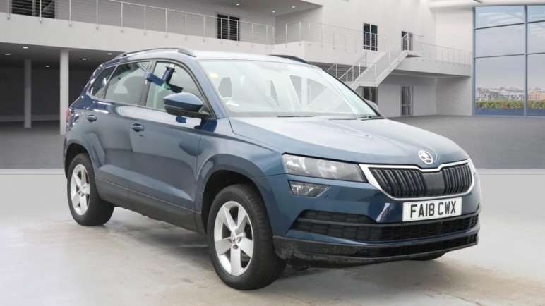 SKODA KAROQ