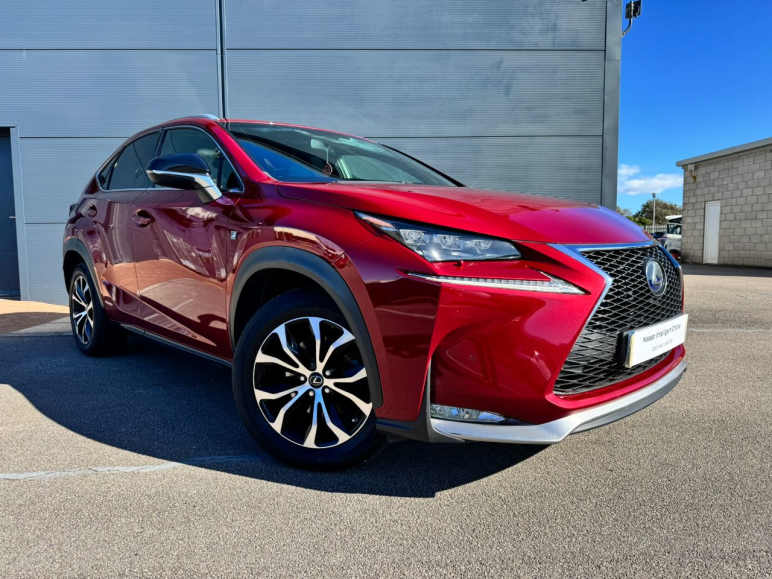 LEXUS NX